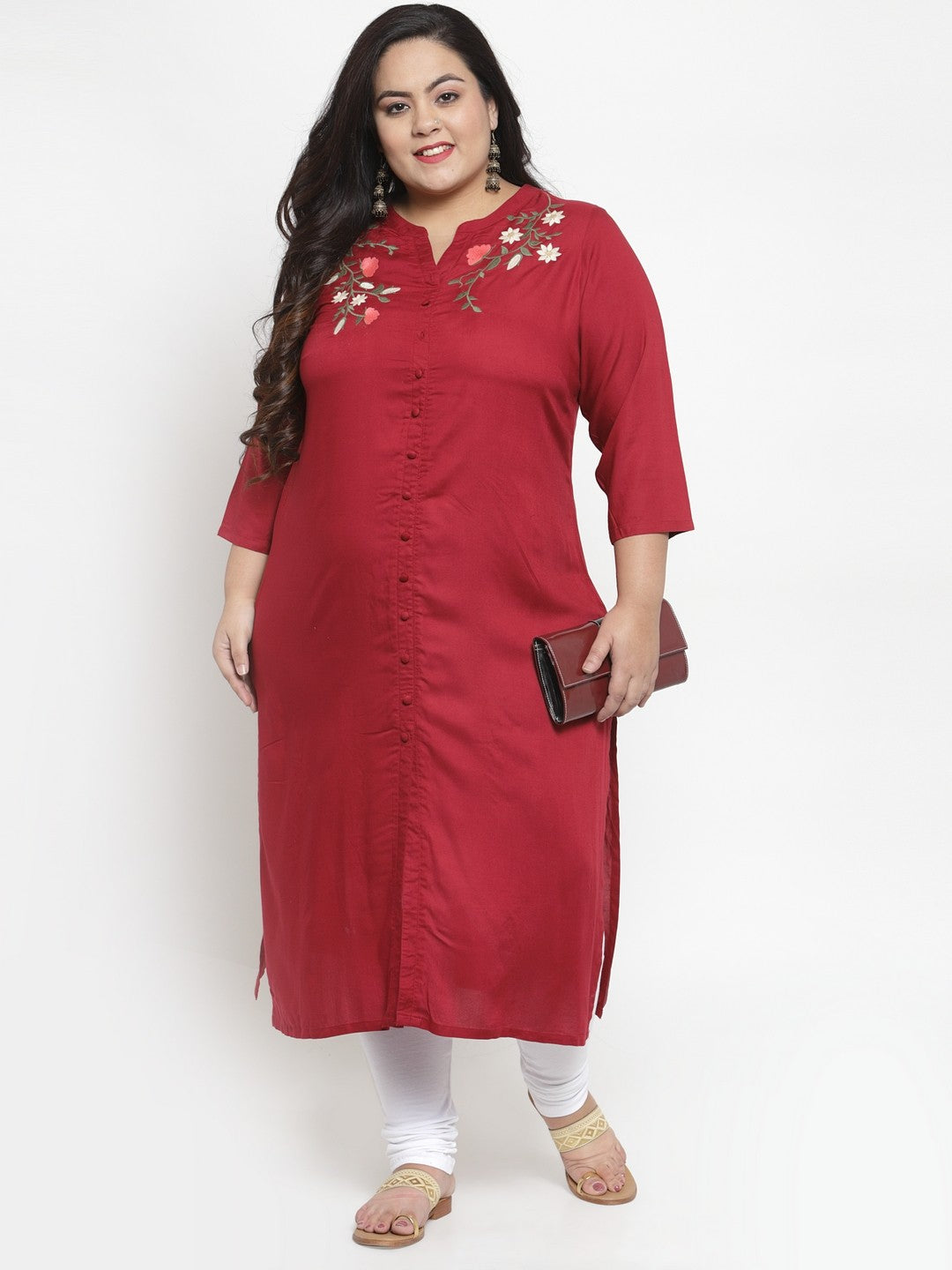 plusS Women Maroon  Green Embroidered Straight Kurta