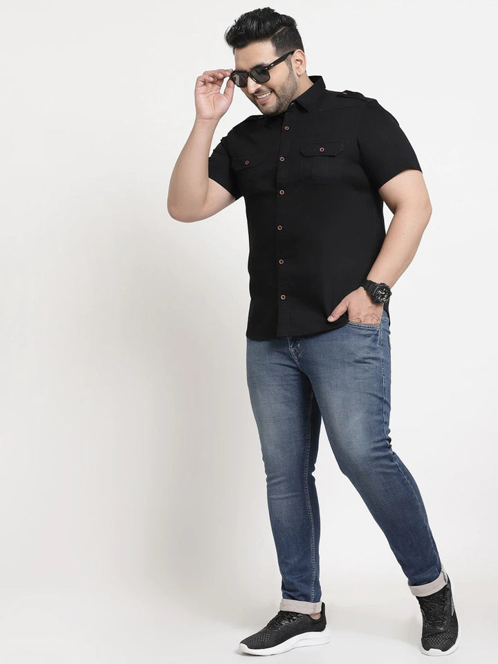 plusS Plus Size Men Black Solid Cotton Casual Shirt