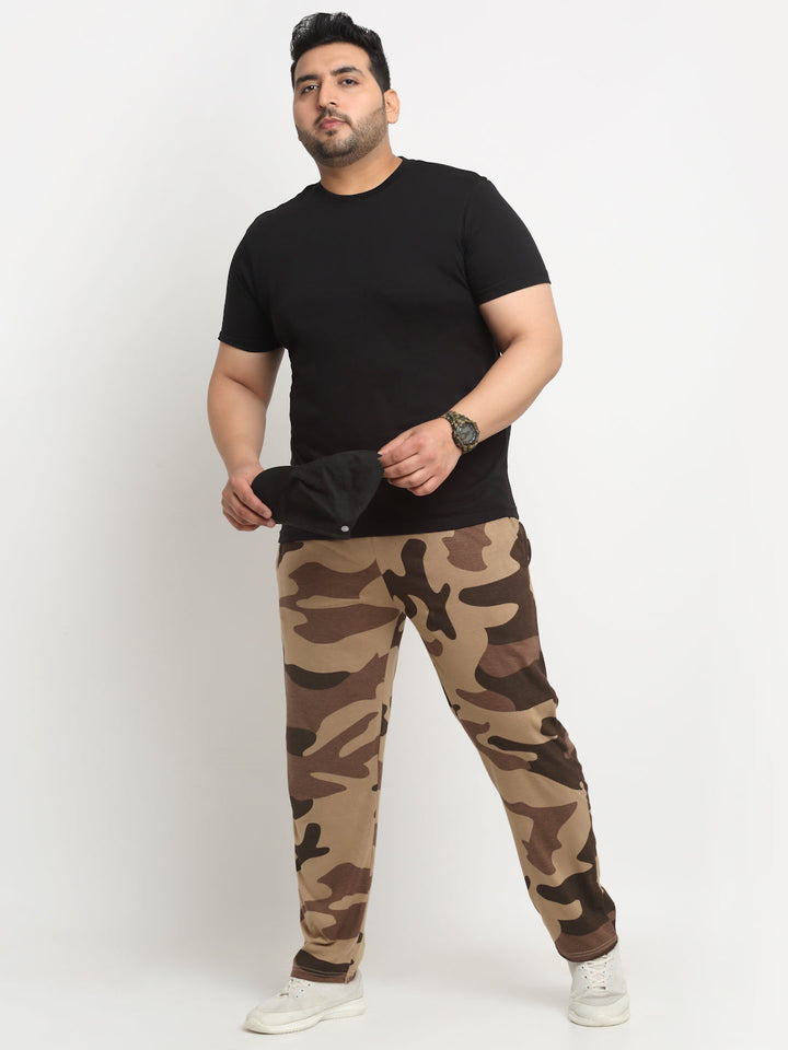 plusS Men Plus Size Camouflage Printed Straight Cotton Track Pants