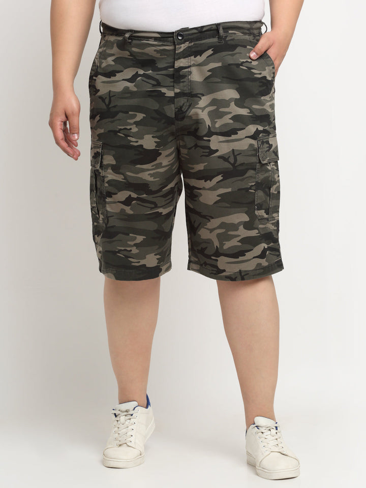 plusS Men Camouflage Printed Cotton Shorts