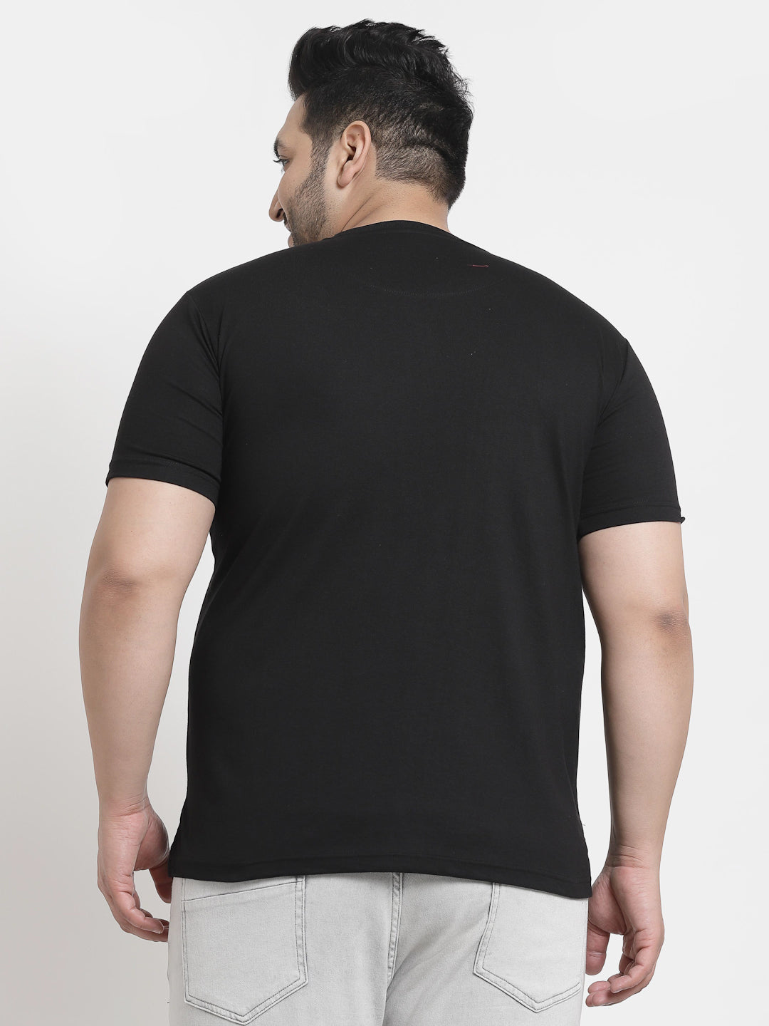 Men Plus Size Black & White Printed Pure Cotton T-shirt