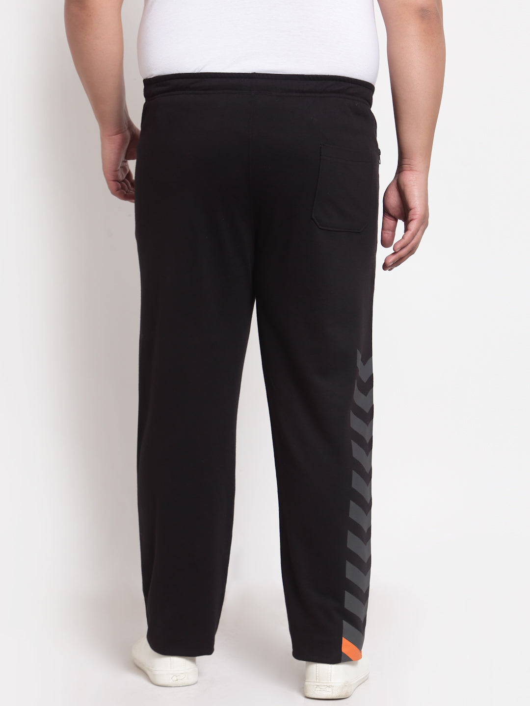 Men Black Solid Straight-Fit Track Pants