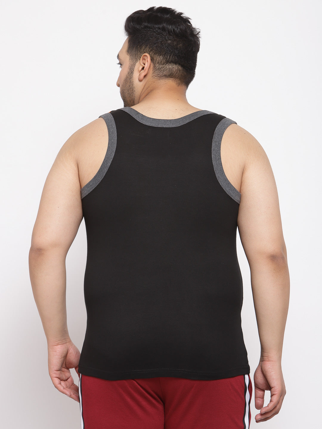 plusS Plus Size Men Black Solid Pure Cotton Basic Vest