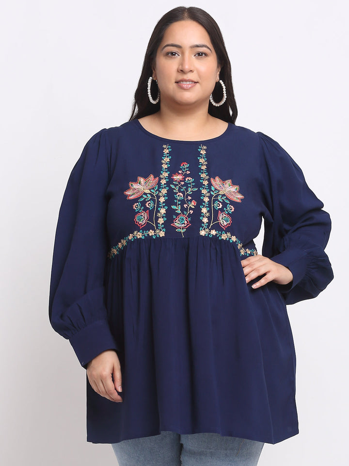 Plus Size Floral Embroidered Top