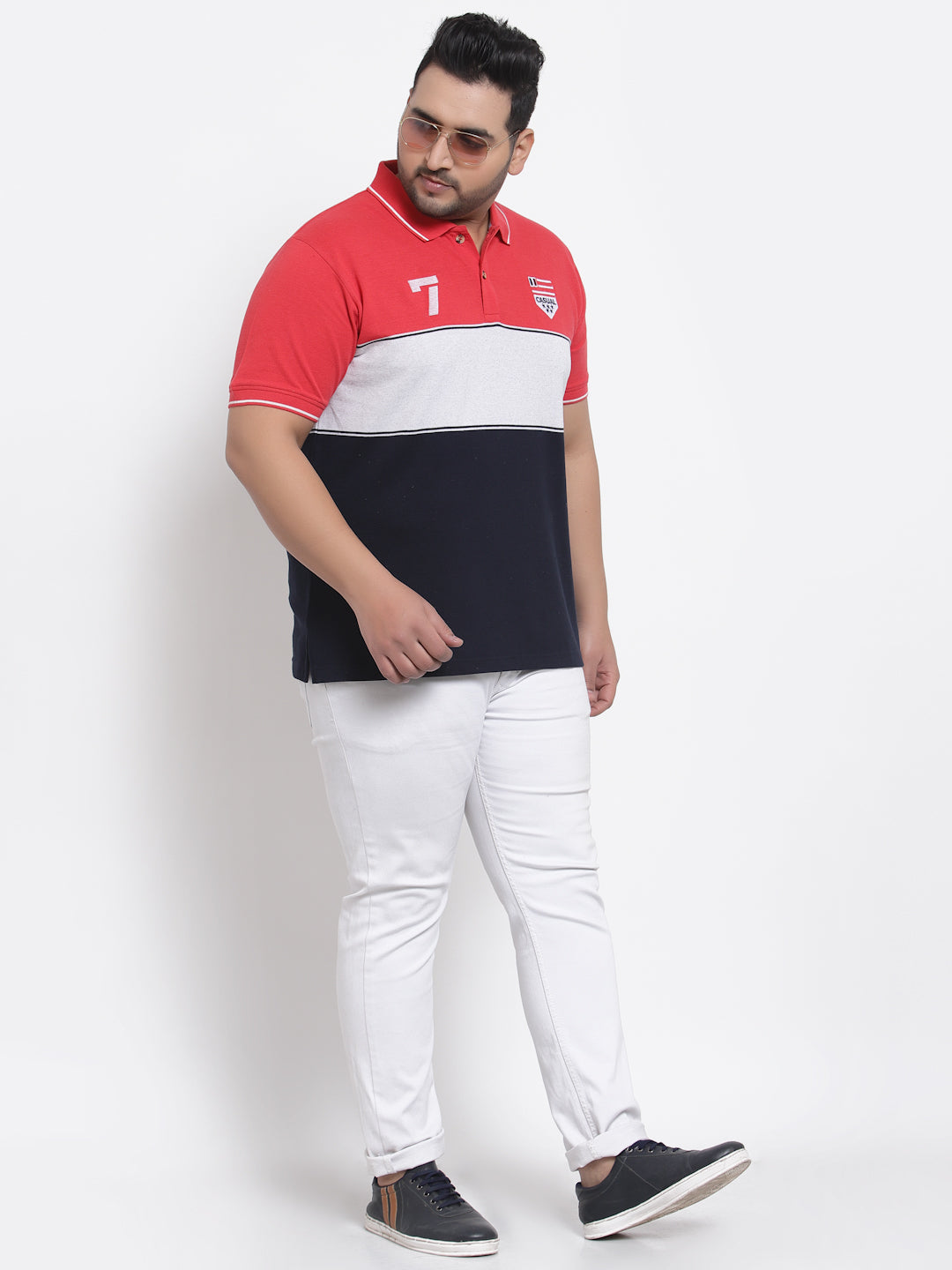 Men Navy Blue & White Colourblocked Polo Collar T-shirt