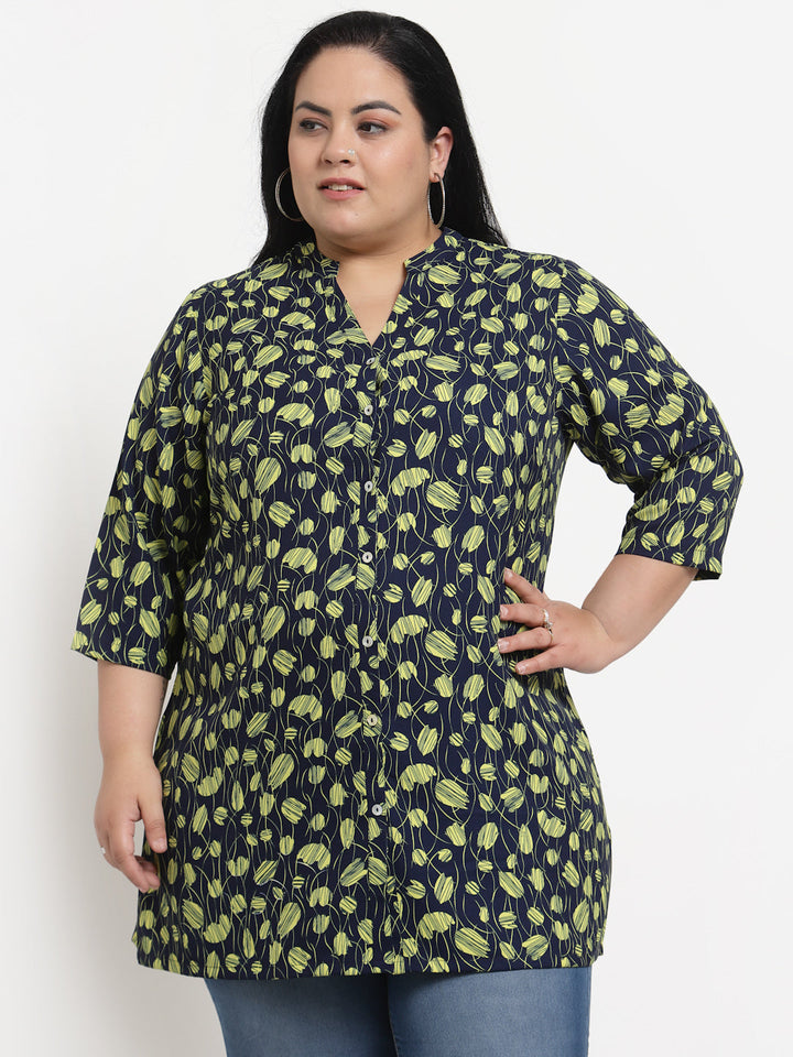 plusS  Plus Size Navy Blue  Black Mandarin Collar Printed Tunic