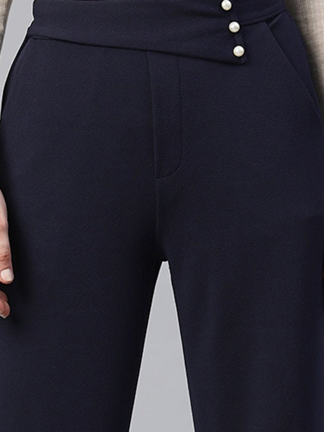 plusS Women Cropped Trousers