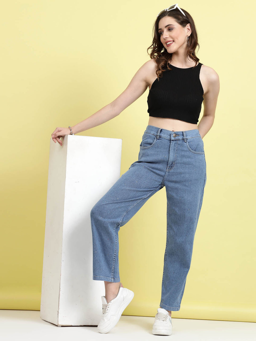 Women Mid-Rise Clean Look Stretchable Jeans