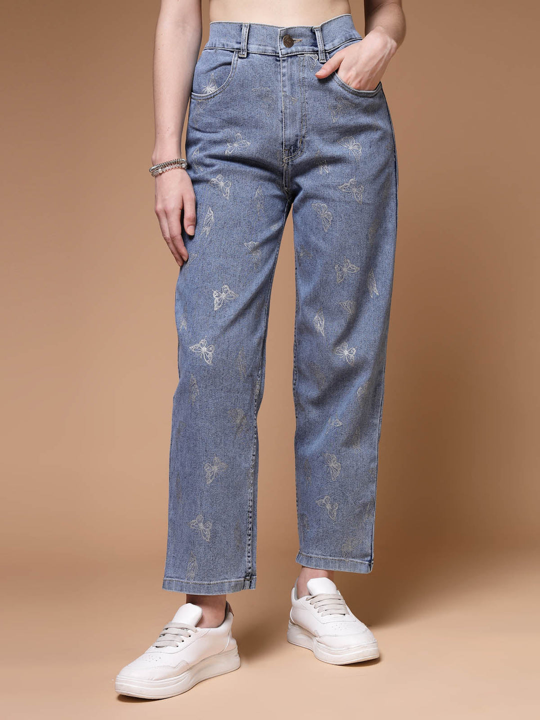 Women Mid-Rise Light Fade Clean look Stretchable Jeans