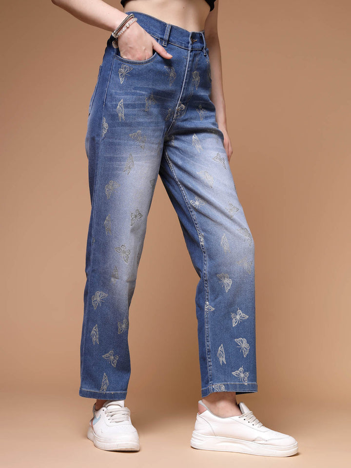 Women Mid-Rise Light Fade Clean Look Stretchable Jeans