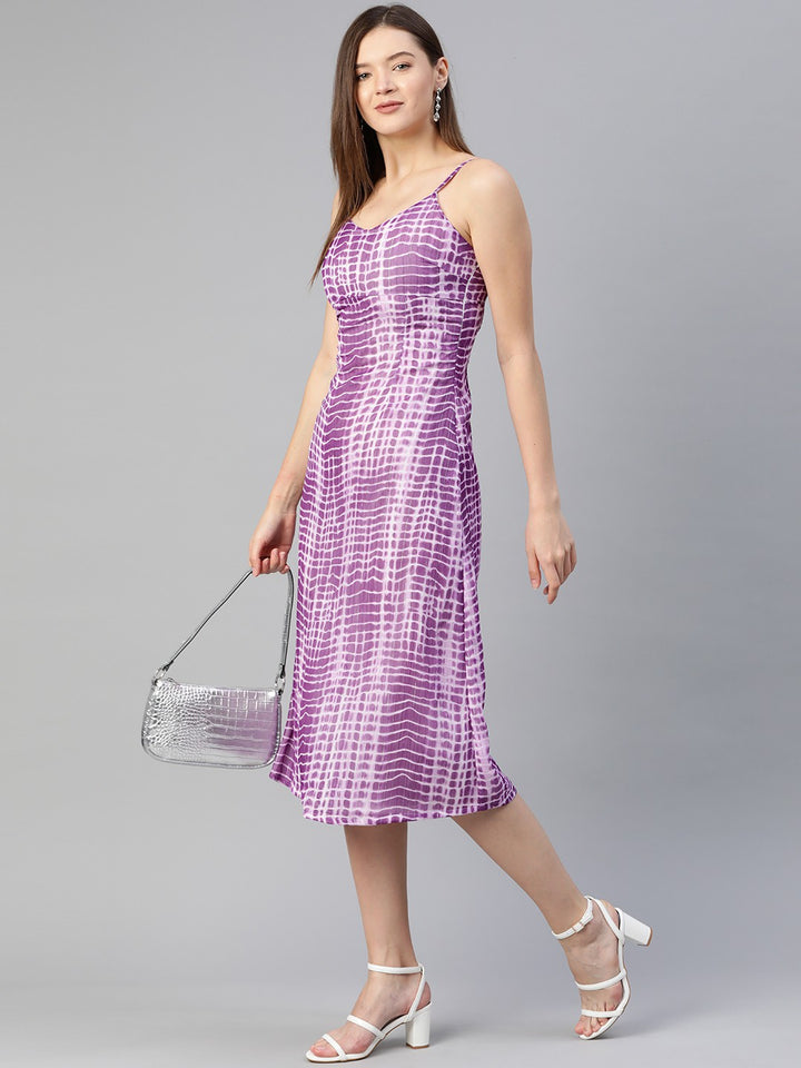 Pluss Elegant Purple and Off White Dyed Ruched Dress