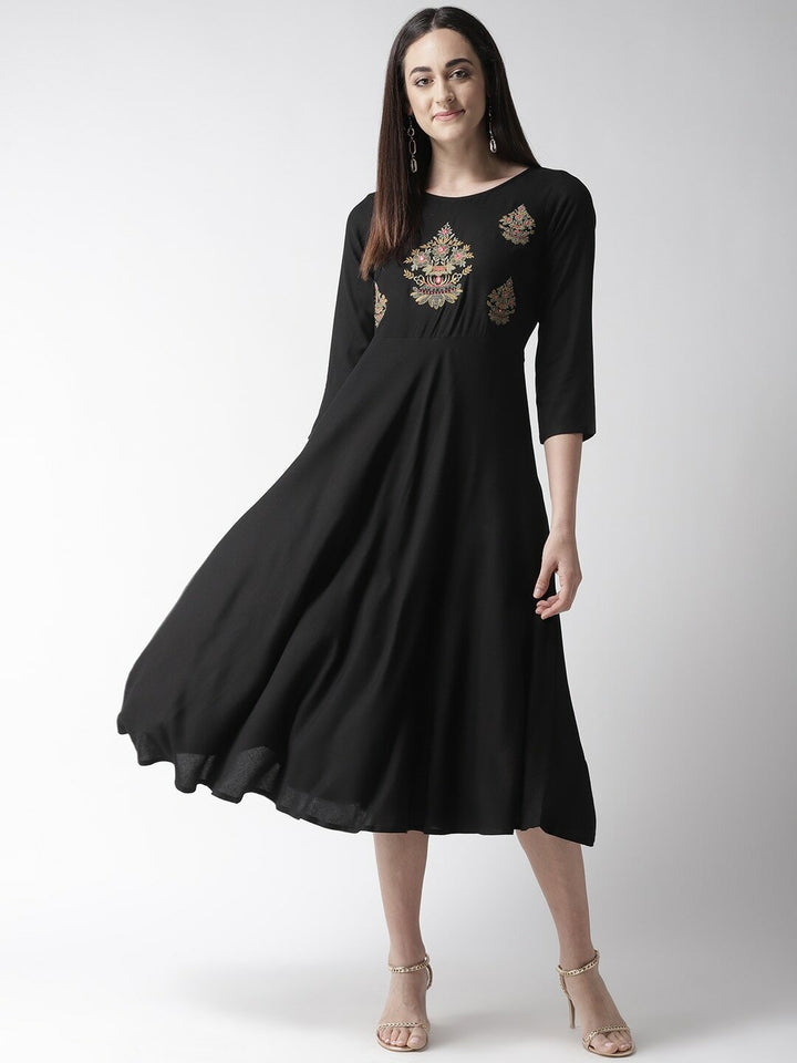 plusS Black Embroidered A-Line Dress