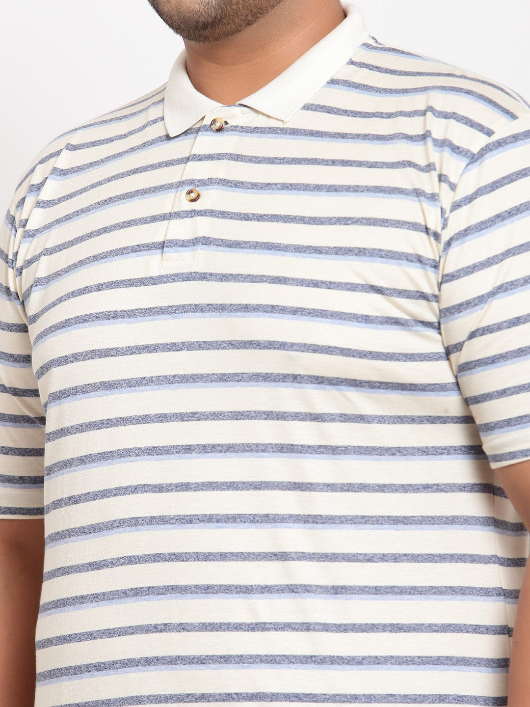 plusS Men Off White Striped Pure Cotton Polo Collar T-shirt