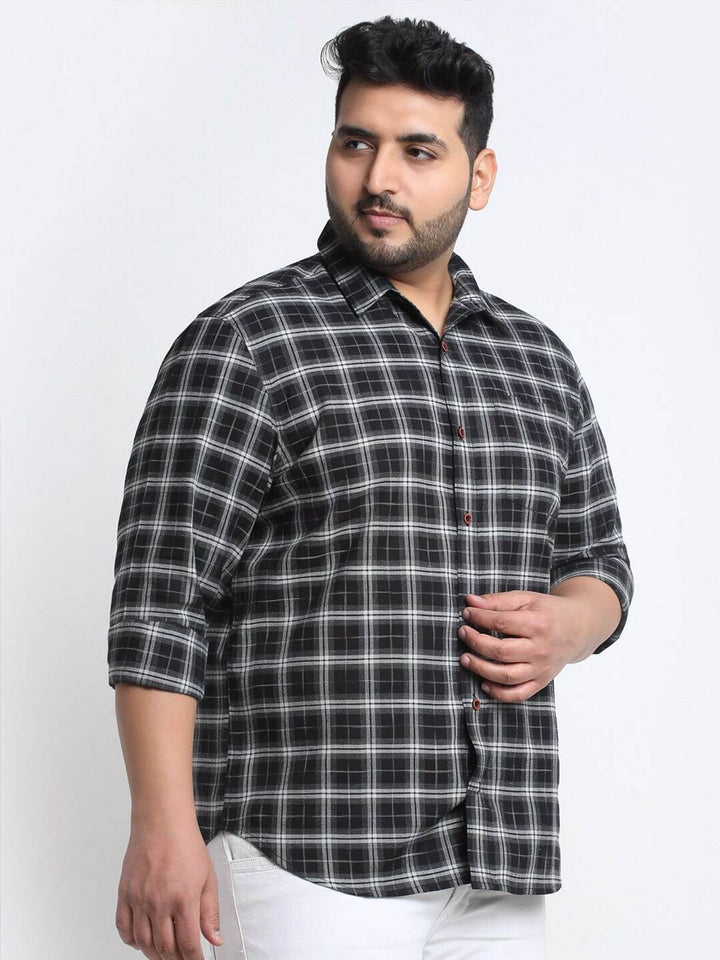 plusS Men Black Tartan Checked Cotton Casual Shirt