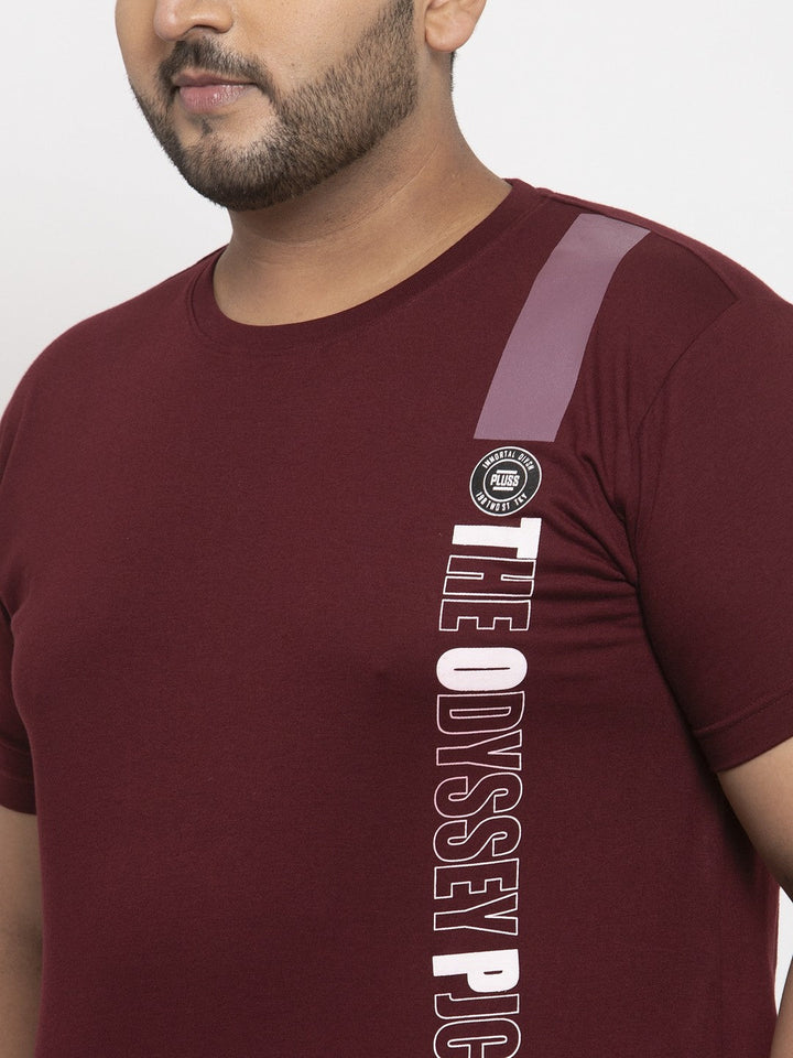 plusS Men Burgundy Printed Round Neck Pure Cotton T-shirt